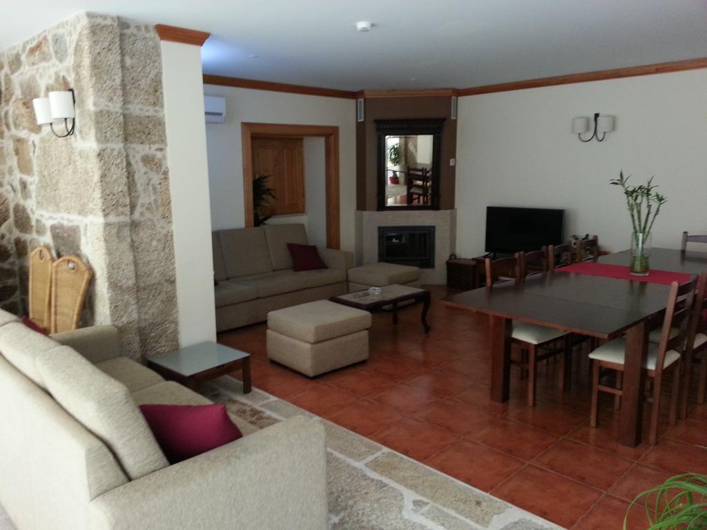 Quinta Da Cardal Guest House Вила Верде Екстериор снимка