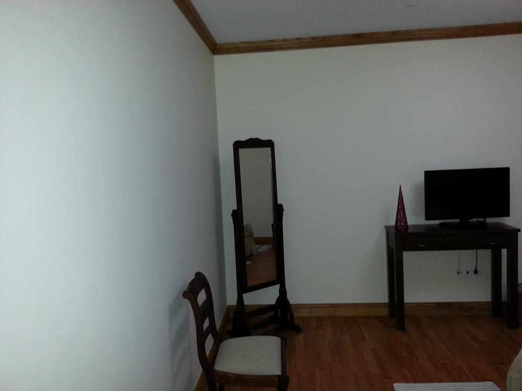 Quinta Da Cardal Guest House Вила Верде Стая снимка